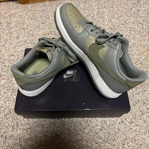 Nike Air Force 1 Men's Shoes - Olive Green